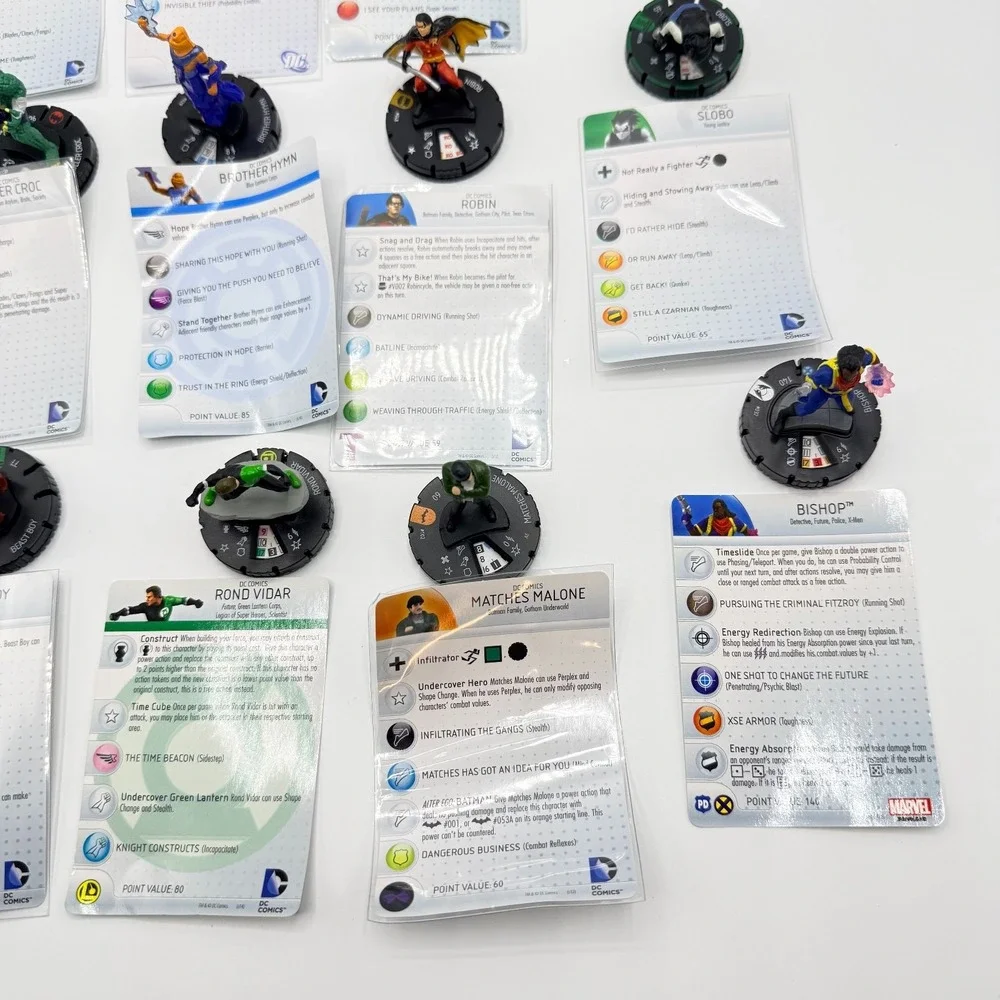 Heroclix DC Comics Uncommon, Super Rare, Unique Mixed Lot of 15 with Cards Lot E